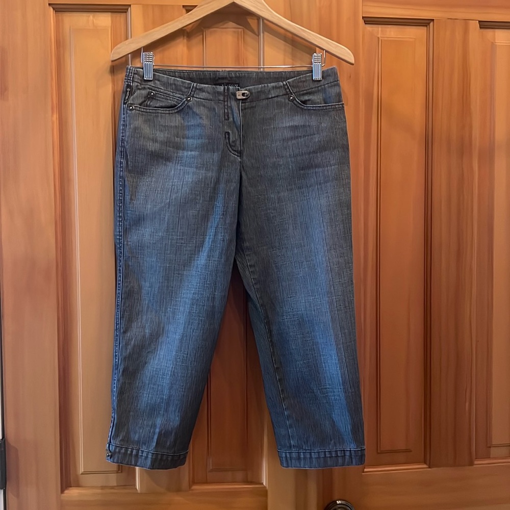 Armani Jeans in Cropped Style